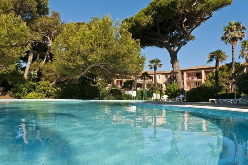 Superbe Appartement 50M De La Plage En Bord De Mer Йер Экстерьер фото
